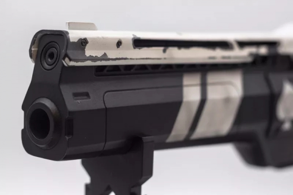 У Натана Филлиона теперь есть свой собственный ствол из Destiny