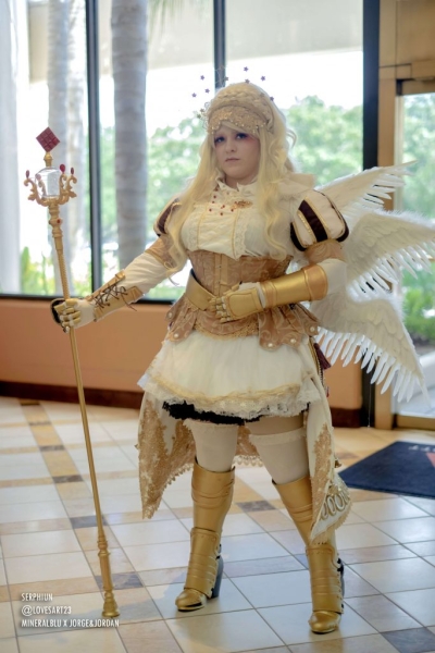 Лучший косплей с Delta H 2019